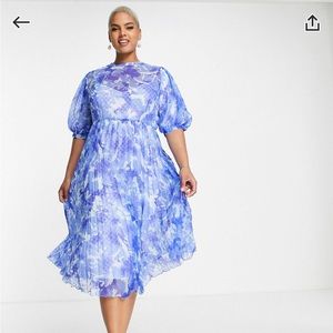 *NWT* ASOS CURVE Baby blue midi dress